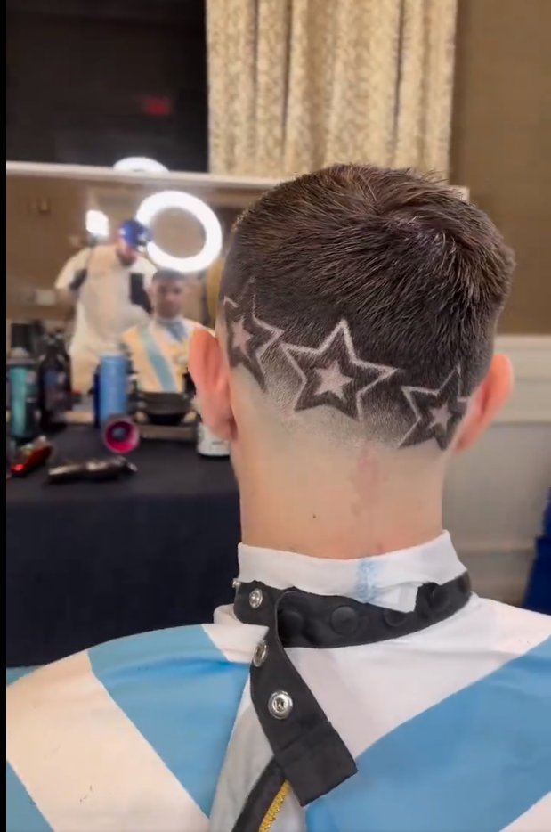 怎么样？阿根廷门将大马丁做了一个三星⭐发型