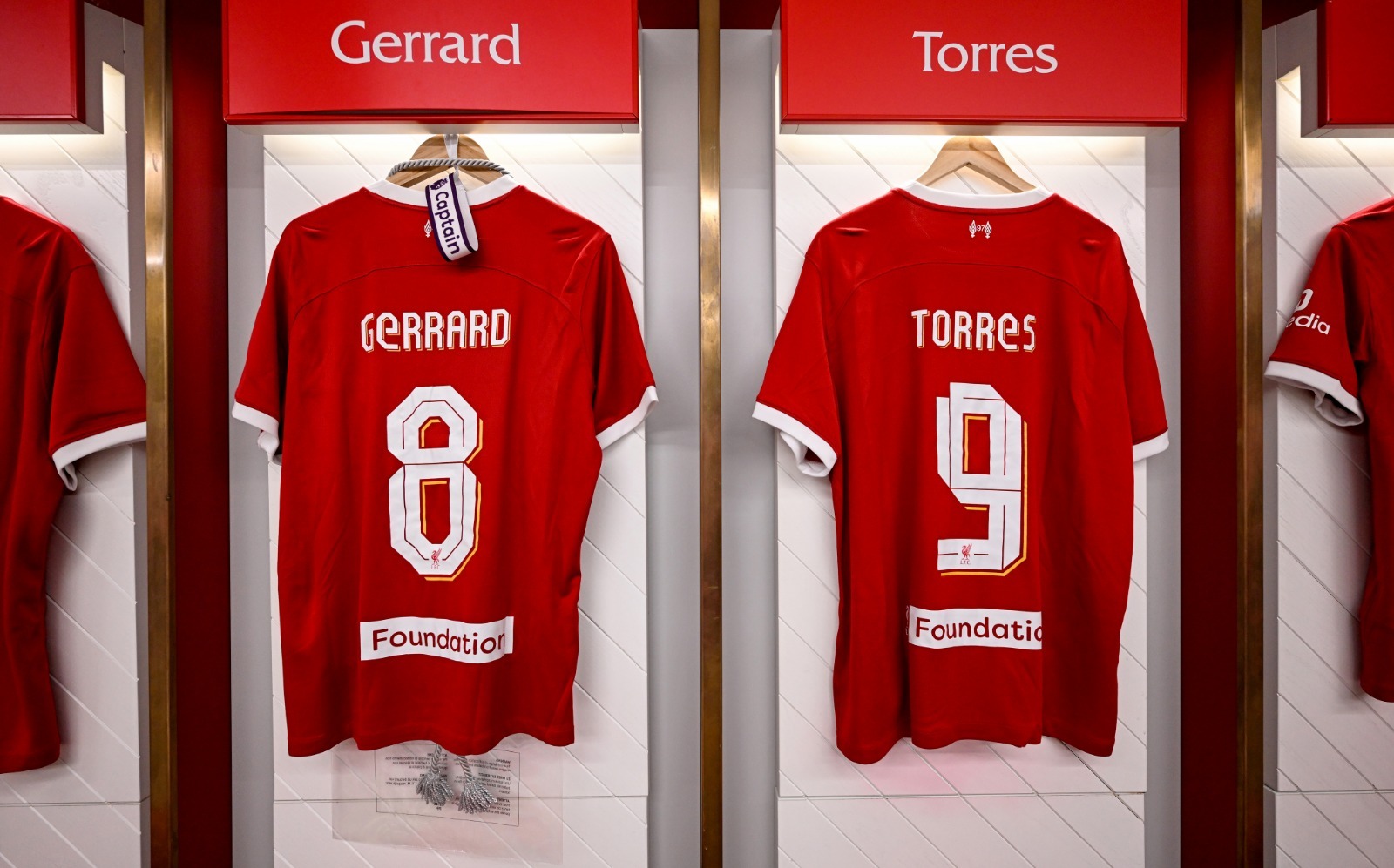 红军球迷好怀念G8 x T9