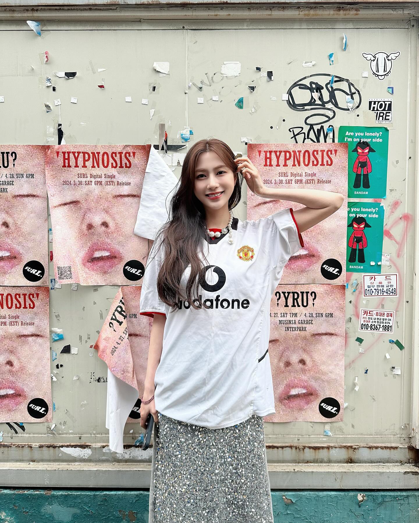 真铁粉❤️韩国女团Apink吴夏荣再晒曼联球衣，曾穿二客参加打歌