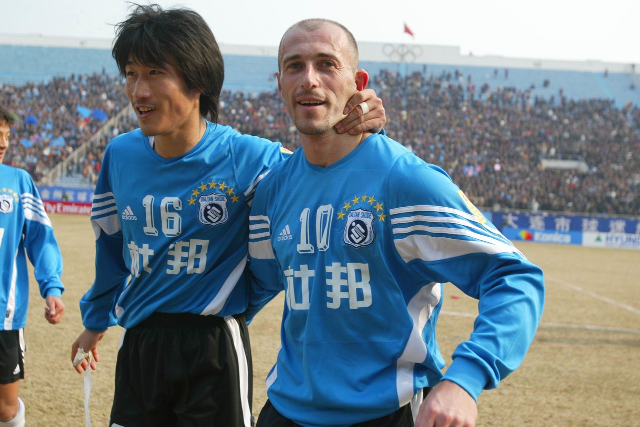 足球报：扬戈维奇将出任石家庄功夫主帅，最快今天赛前官宣