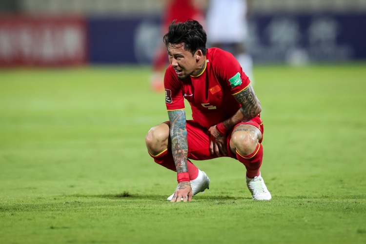 德转朱艺谈张琳芃或退出国足：气话 打完下场主场比赛再说