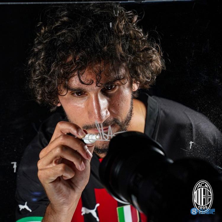 阿德利：父亲喜欢意甲是巴斯滕球迷 选择法国队是因为水平更高