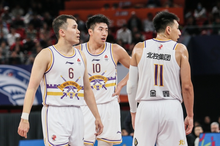 新京报：北控锁定第九将再战青岛 重心开始转向季后赛