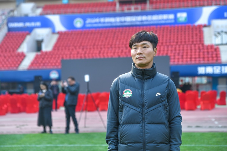 南基一很难！博主：航海体育场看台响起“下课”声